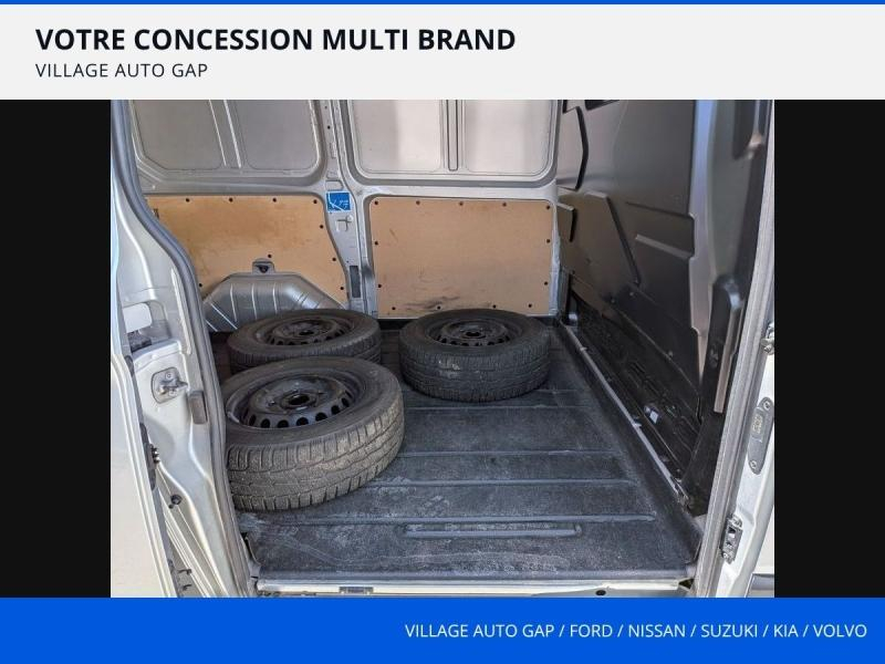 FORD Transit Custom Fg VUL d’occasion à vendre à GAP chez SNMA (Photo 9)