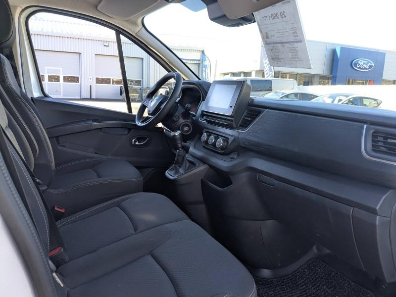 RENAULT Trafic Fg VUL d’occasion à vendre à GAP chez SNMA (Photo 11)
